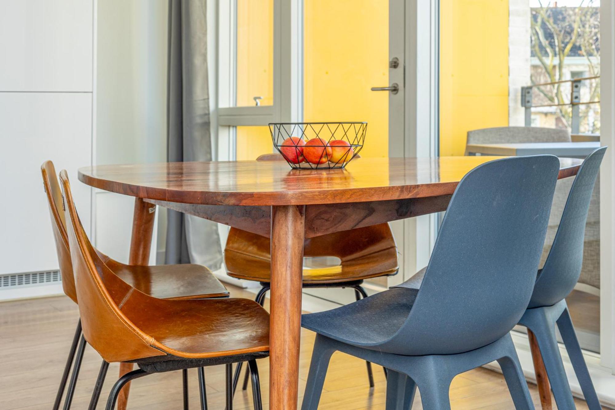 Modern New 2br Flat Wbalcony In Peaceful Brixton Apartment London